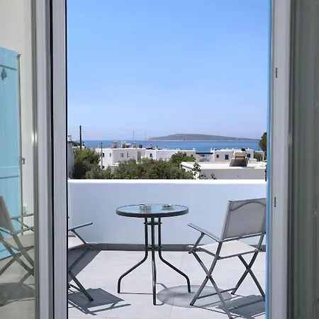 아파트 Ippocampos Seaside Serenity - Unwind At Paros Poolside Retreats Alikí