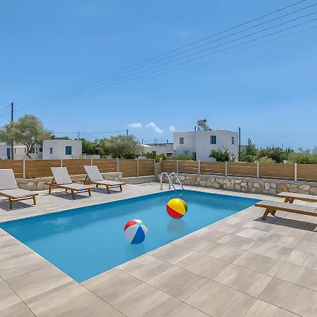 Ippocampos Seaside Serenity - Unwind At Paros Poolside Retreats Lägenhet Alikí