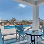 Ippocampos Seaside Serenity - Unwind At Paros Poolside Retreats