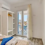 Apartmán Ippocampos Seaside Serenity - Unwind At Paros Poolside Retreats